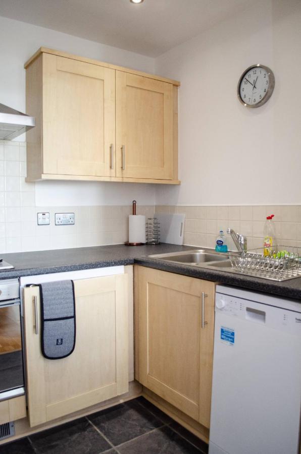 Serviced Apartment In Liverpool City Centre - Free Parking - Balcony - By Happy Days מראה חיצוני תמונה